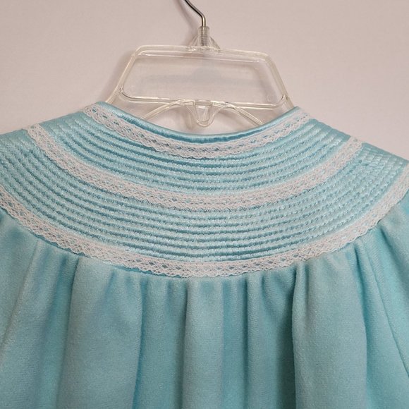 Vintage Evelyn Pearson Polyester Robe Womens Large Light Blue Pearl Snaps - Picture 8 of 9